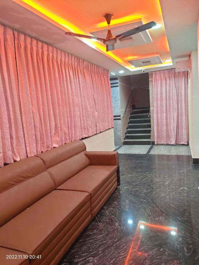 Hotel New Maruthi Inn, Lb Nagar Hyderabad Exterior foto
